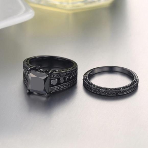 NEW 💎18K BLACK SAPPHIRE STERLING SILVER RING, cute Ring, shiny Ring. - Picture 6 of 7